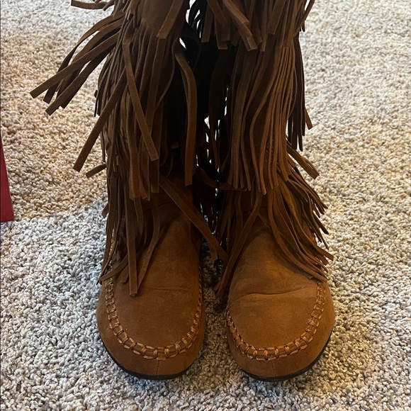 Hot Cakes Brown Fringe Moccasins - Picture 5 of 6